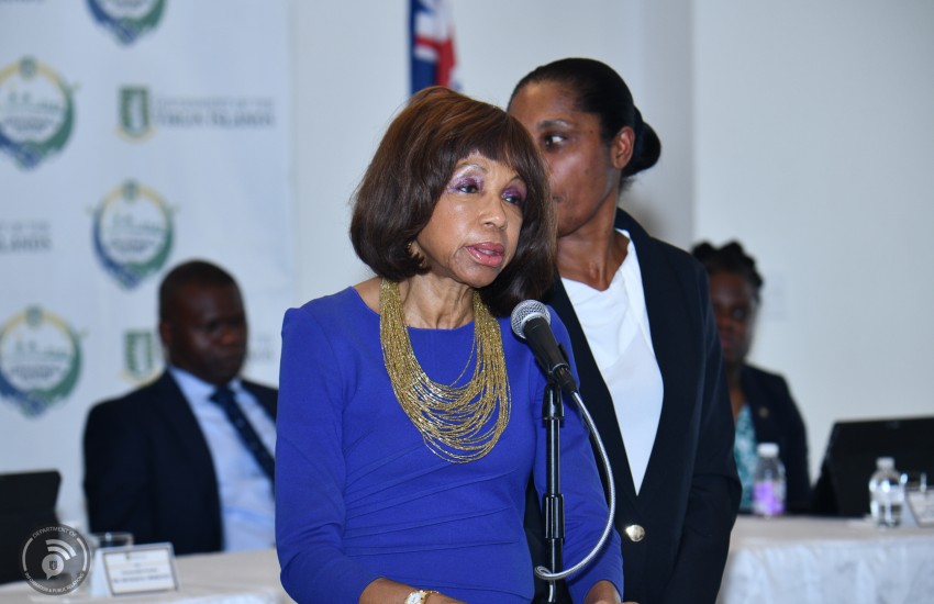 Honourable Lorna Smith delivers vision at 2025 Mid-Year Review