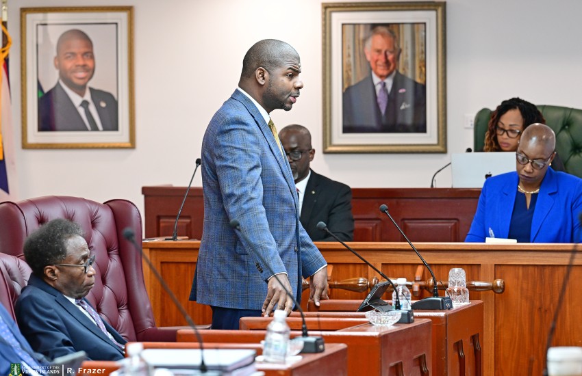 Premier Sir Lindsay Special Sitting