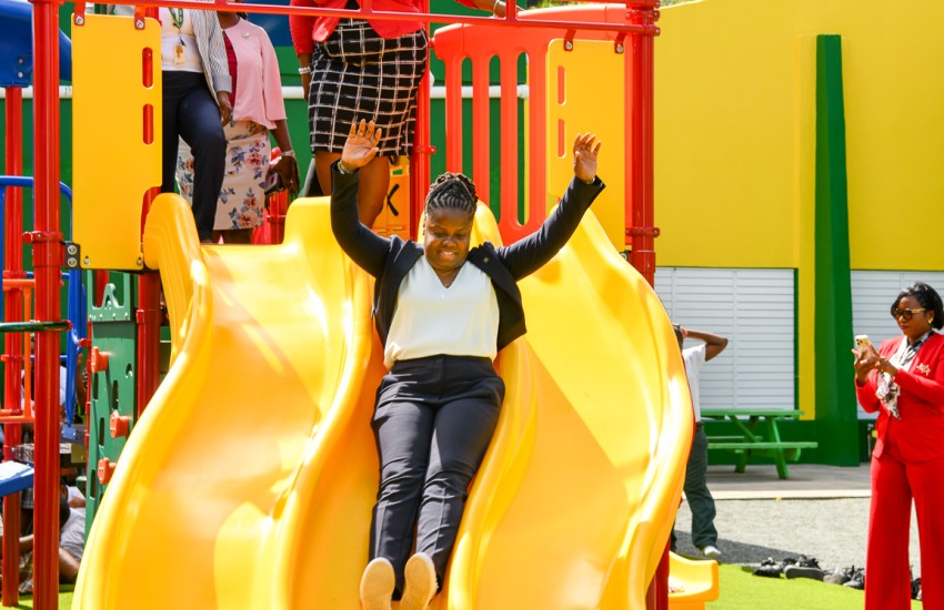 Hon. de Castro at Play