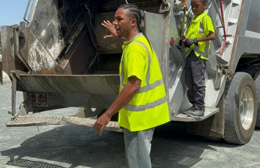 Garbage Truck