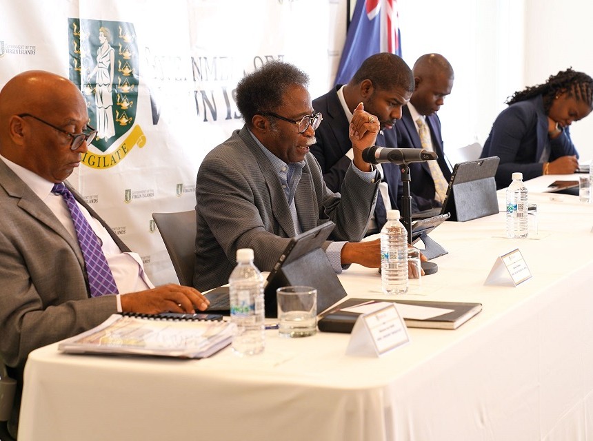 Government Ministers and Senior Officials Meet to Discuss Policies 2