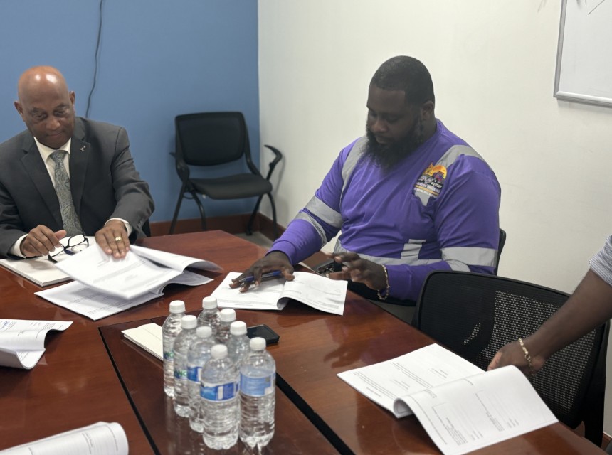 Ministry of Health Signs Contract to Remove Derelict Vehicles 3