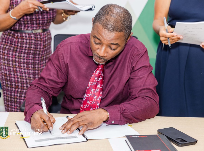 Hospital Generator Contract Signing 9