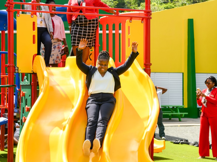 Hon. de Castro at Play