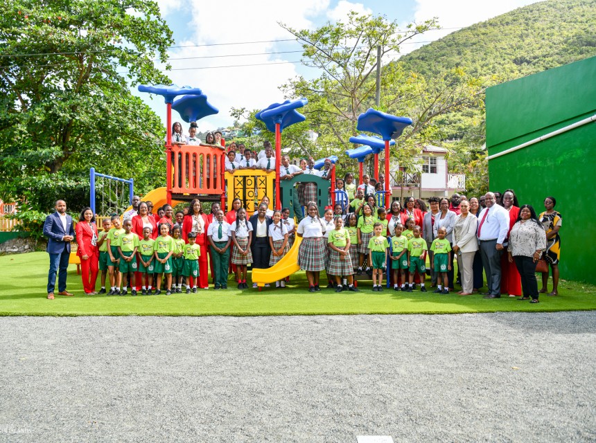 Ivan Dawson Playground Dedication Group Photo